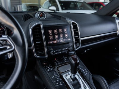 2018 Porsche Cayenne Cayenne