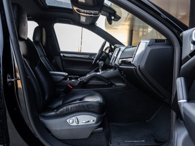 2018 Porsche Cayenne Cayenne