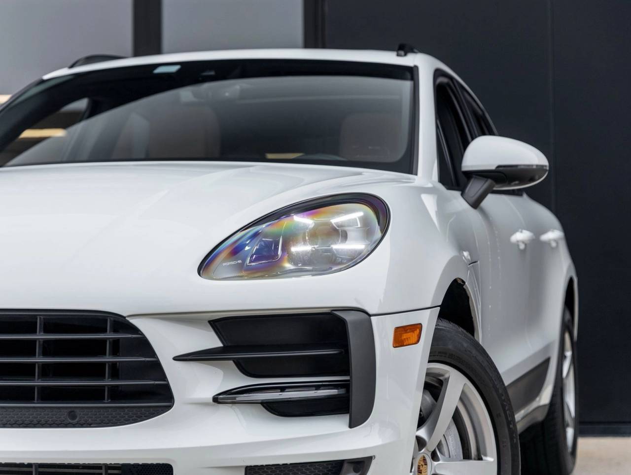 2021 Porsche Macan Macan