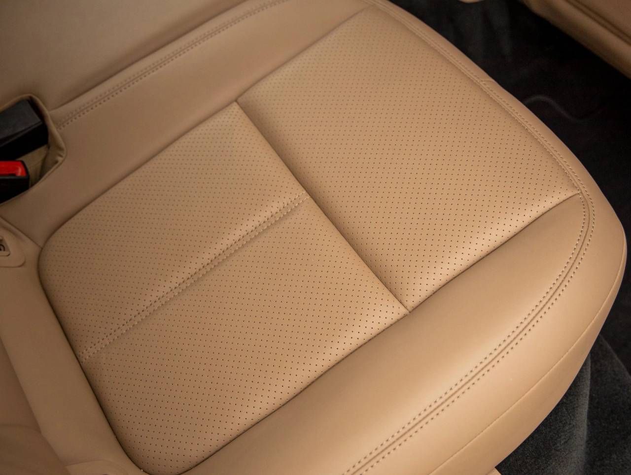 2021 Porsche Macan Macan