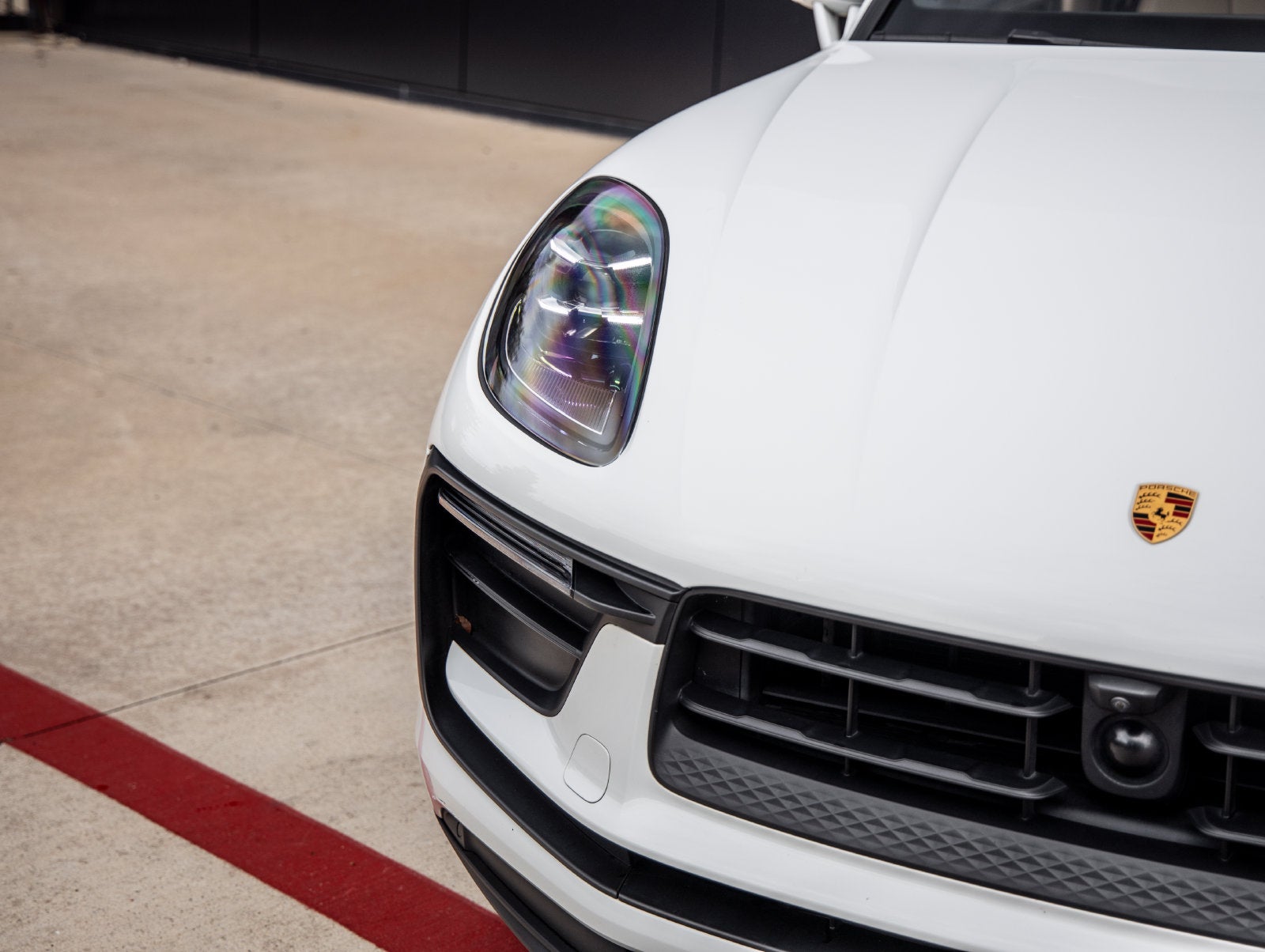 2023 Porsche Macan Base
