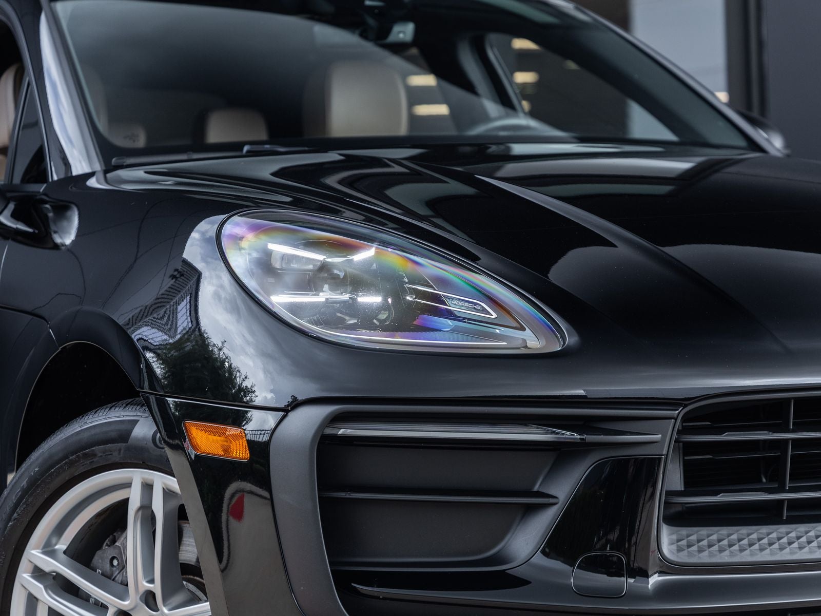 2024 Porsche Macan Macan (MY24)