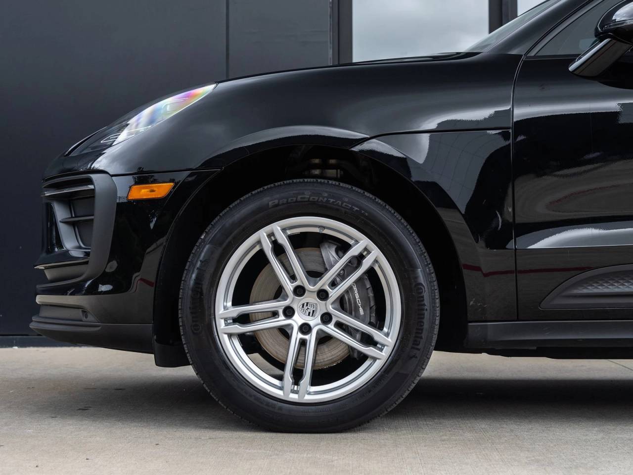 2024 Porsche Macan Macan (MY24)