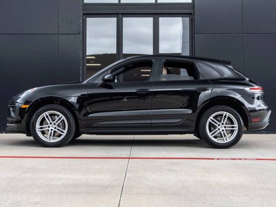 2024 Porsche Macan Macan (MY24)