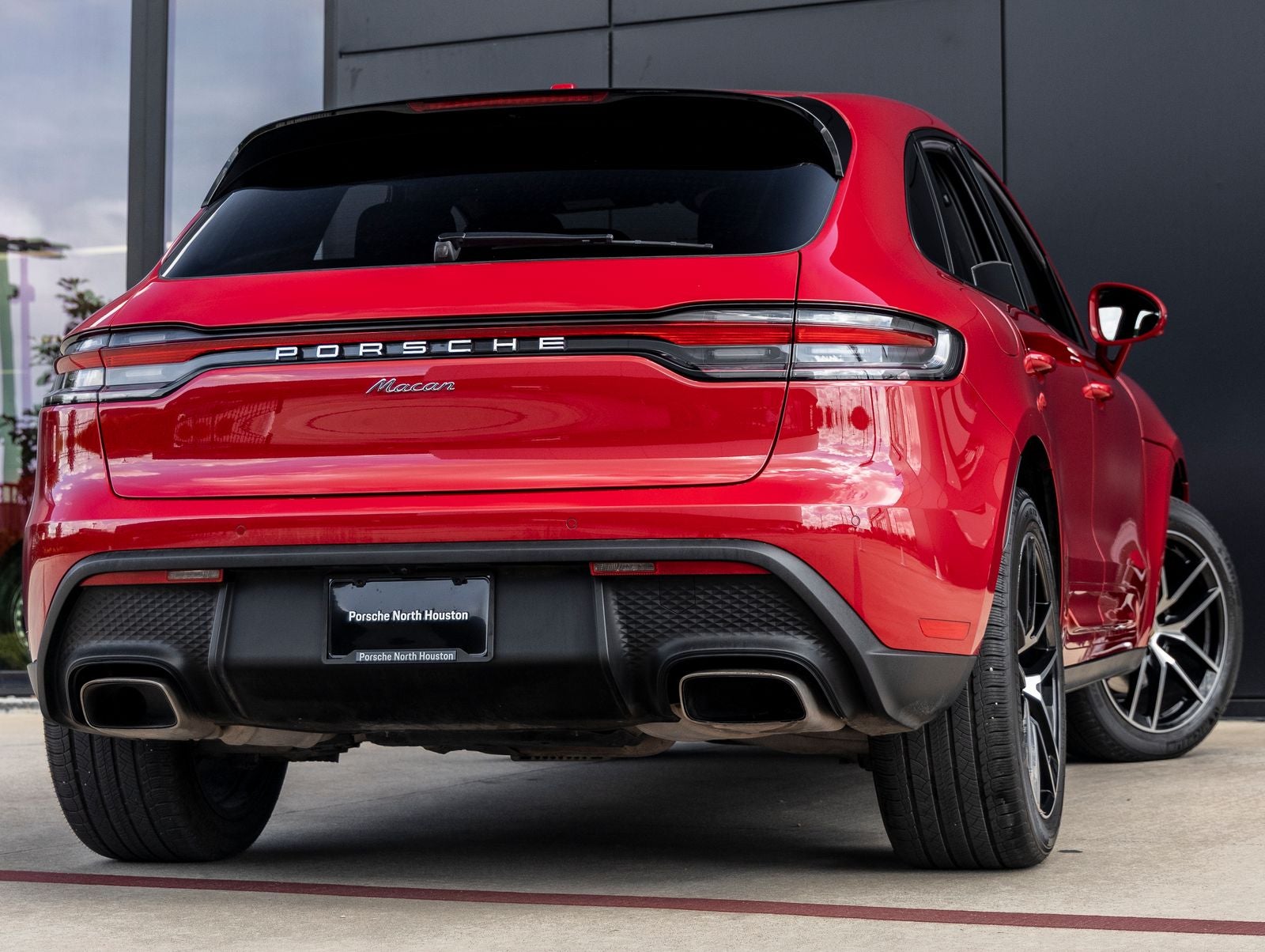 2024 Porsche Macan Macan (MY24)