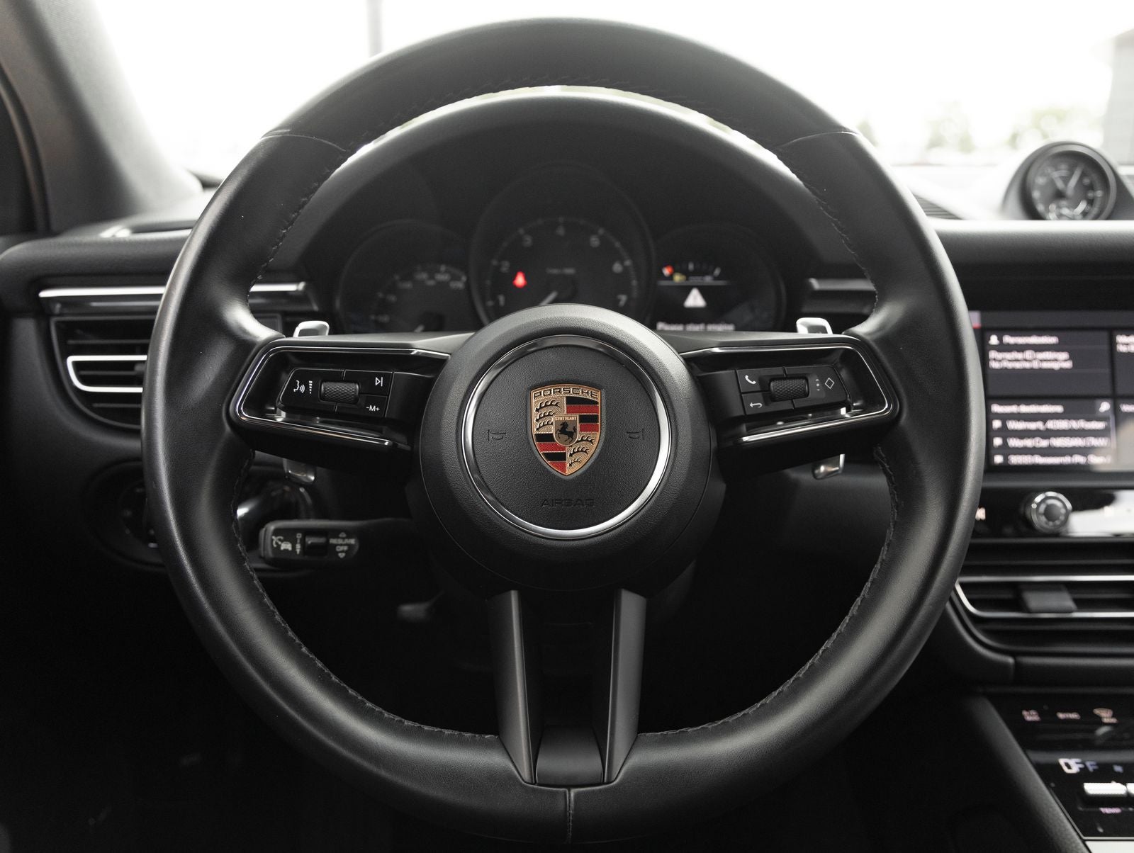 2024 Porsche Macan Macan (MY24)