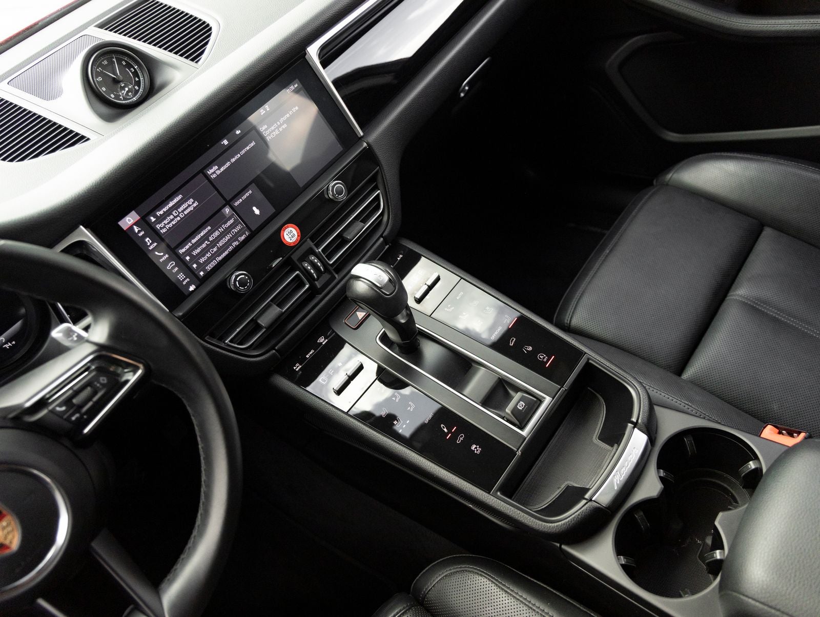 2024 Porsche Macan Macan (MY24)