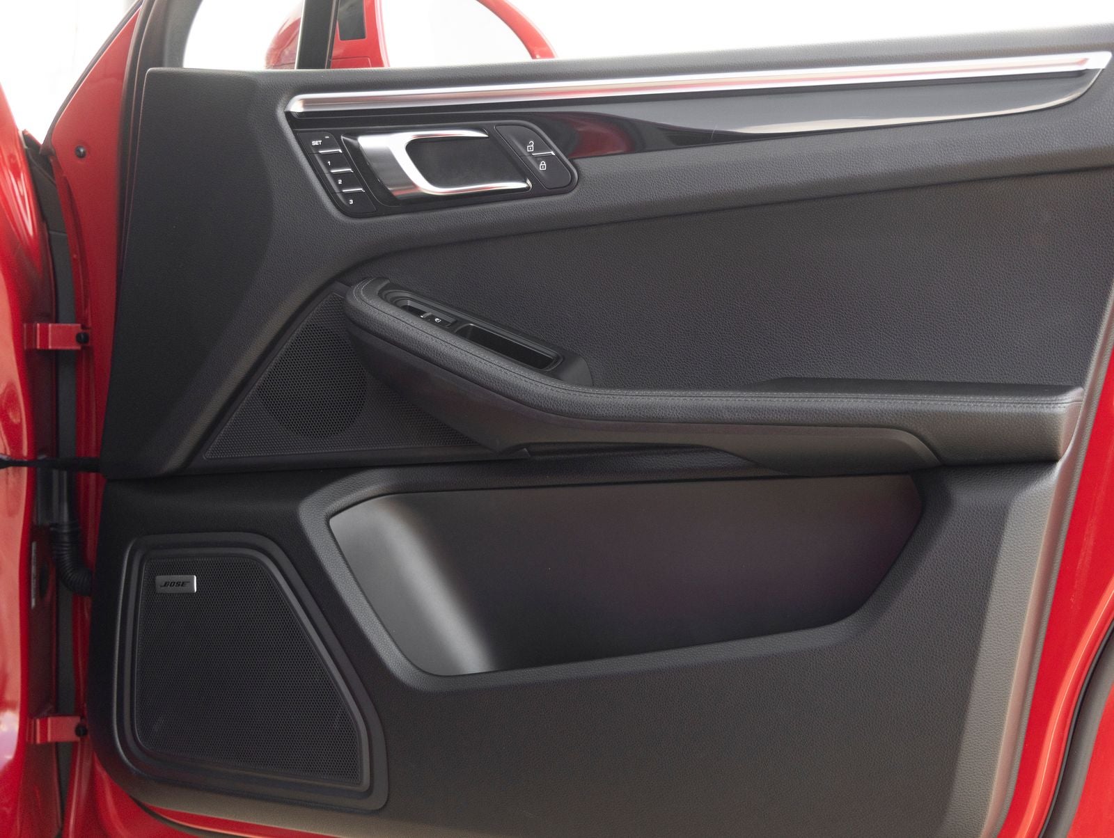 2024 Porsche Macan Macan (MY24)