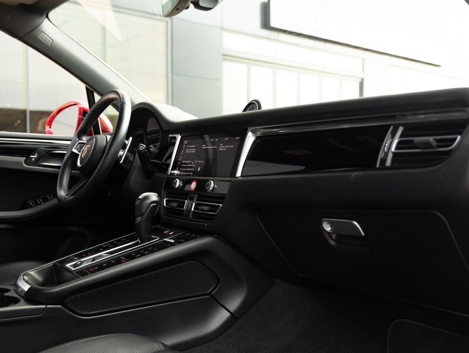 2024 Porsche Macan Macan (MY24)