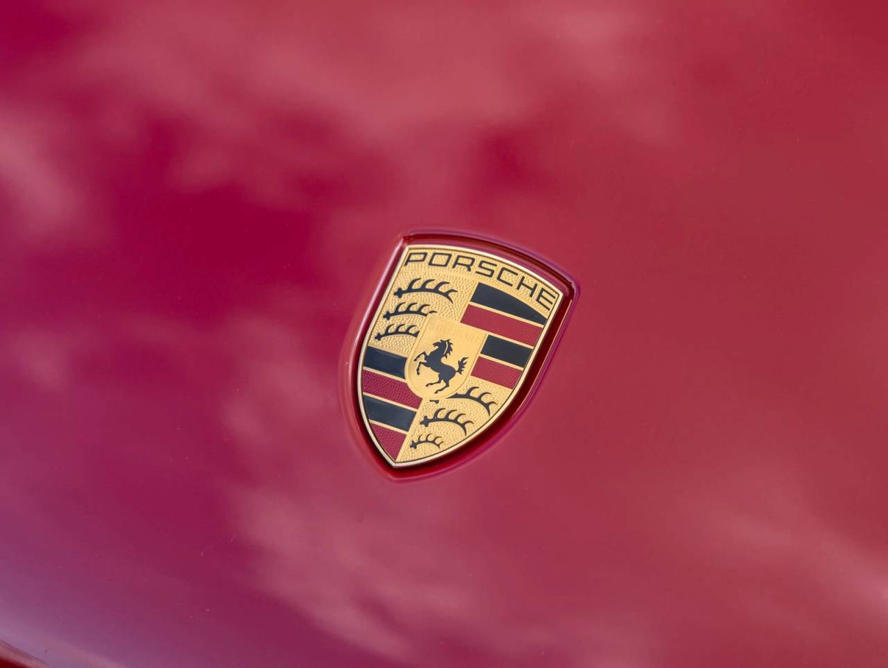 2024 Porsche Macan AWD