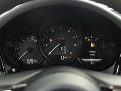 2024 Porsche Macan AWD