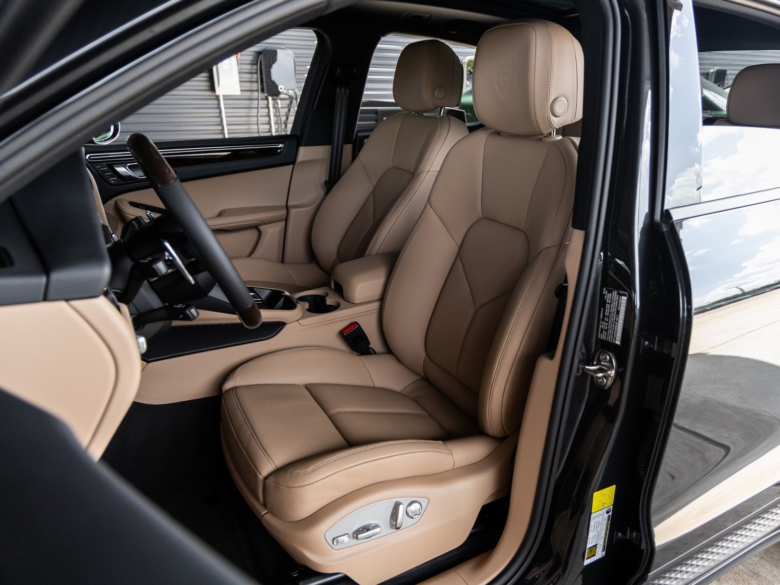 2025 Porsche Macan Macan