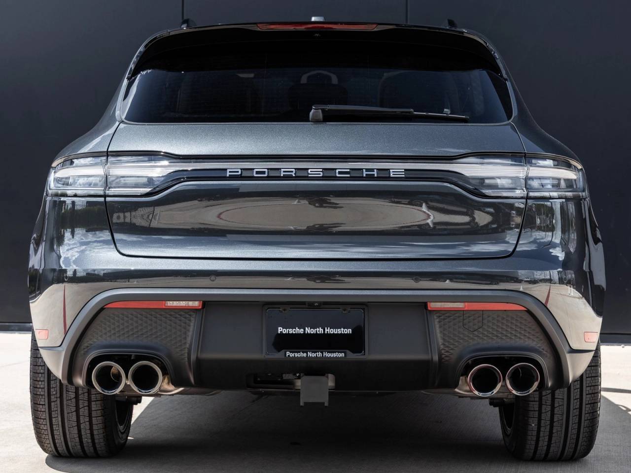 2025 Porsche Macan Macan