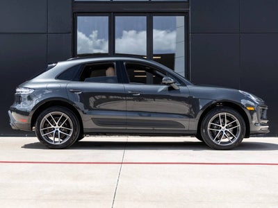2025 Porsche Macan Macan