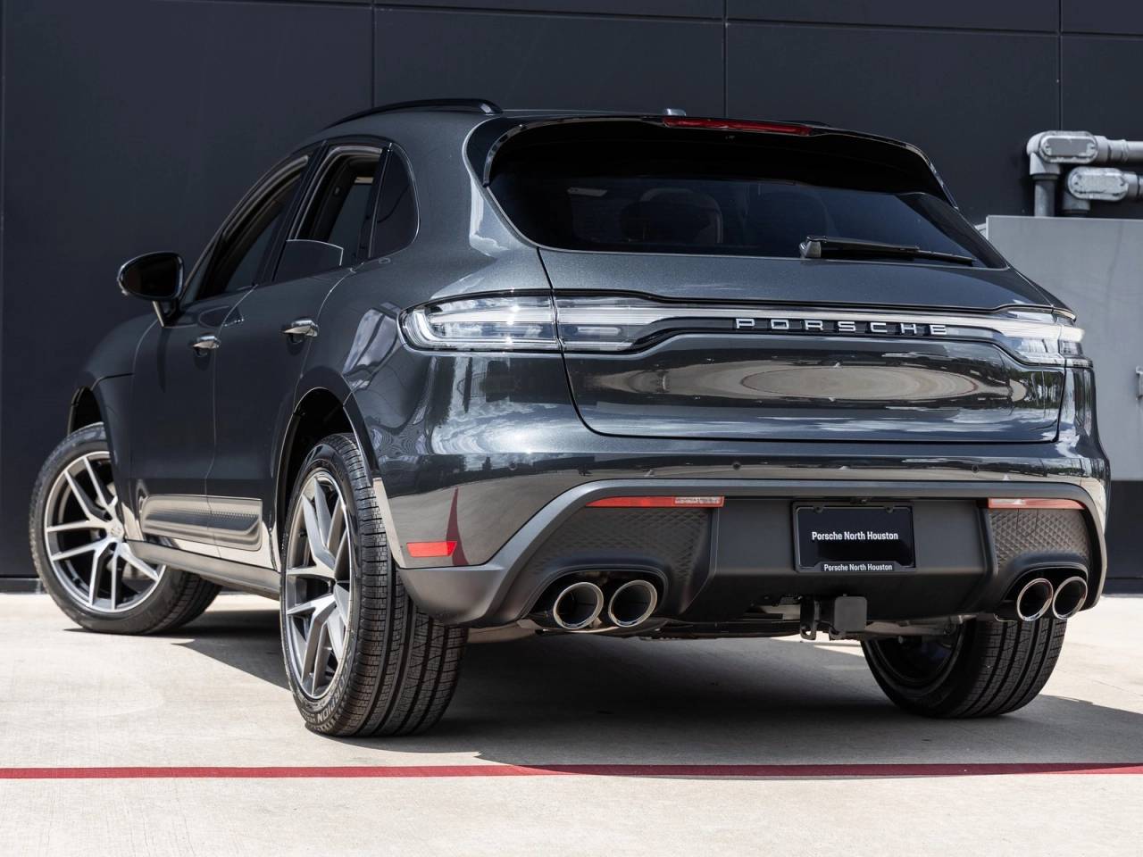 2025 Porsche Macan Macan