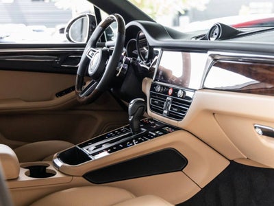 2025 Porsche Macan Macan