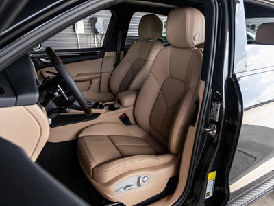 2025 Porsche Macan Macan