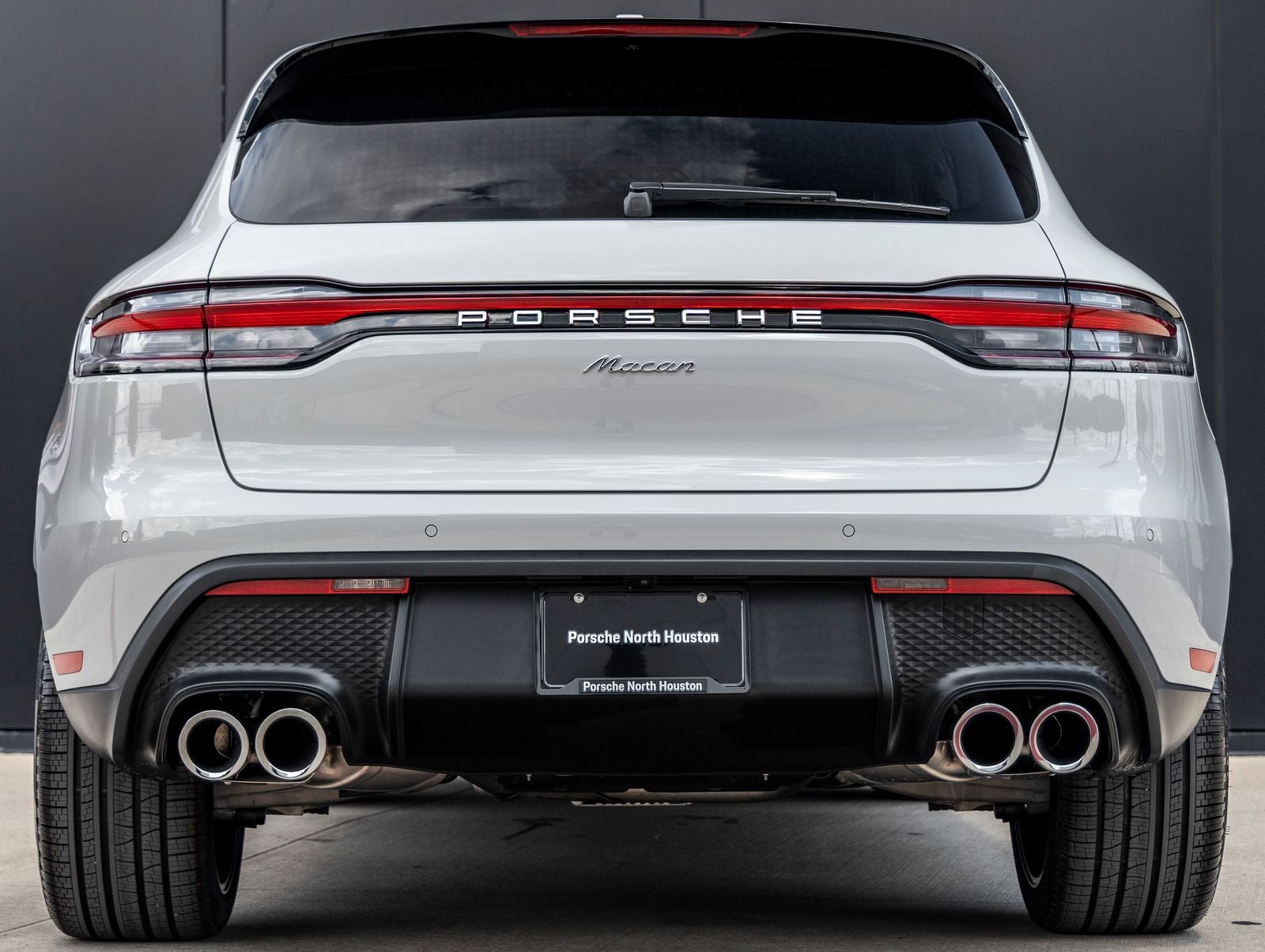 2026 Porsche Macan AWD