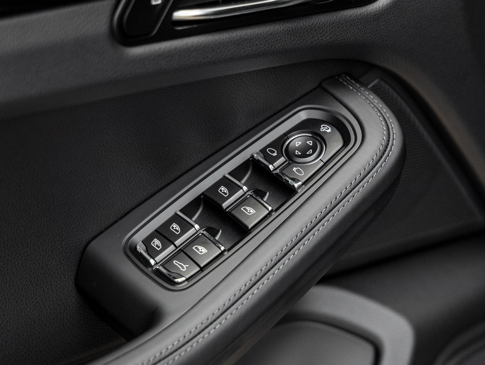 2026 Porsche Macan Macan T