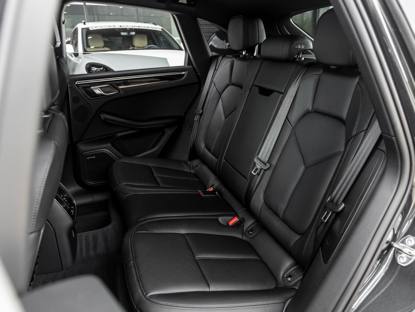 2026 Porsche Macan Macan T