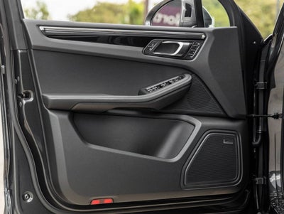 2026 Porsche Macan Macan T