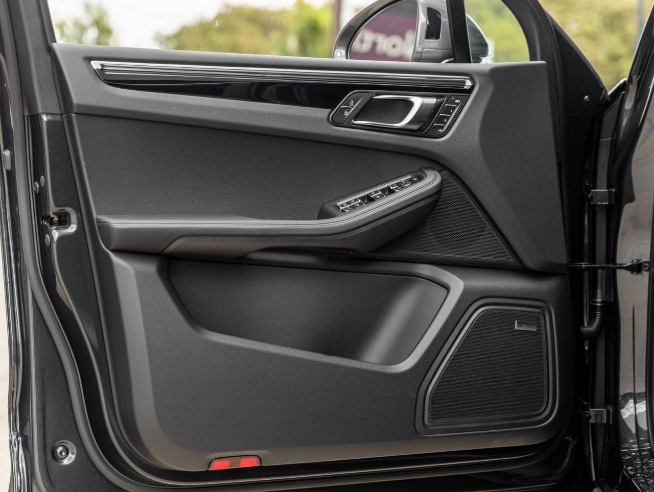 2026 Porsche Macan Macan T