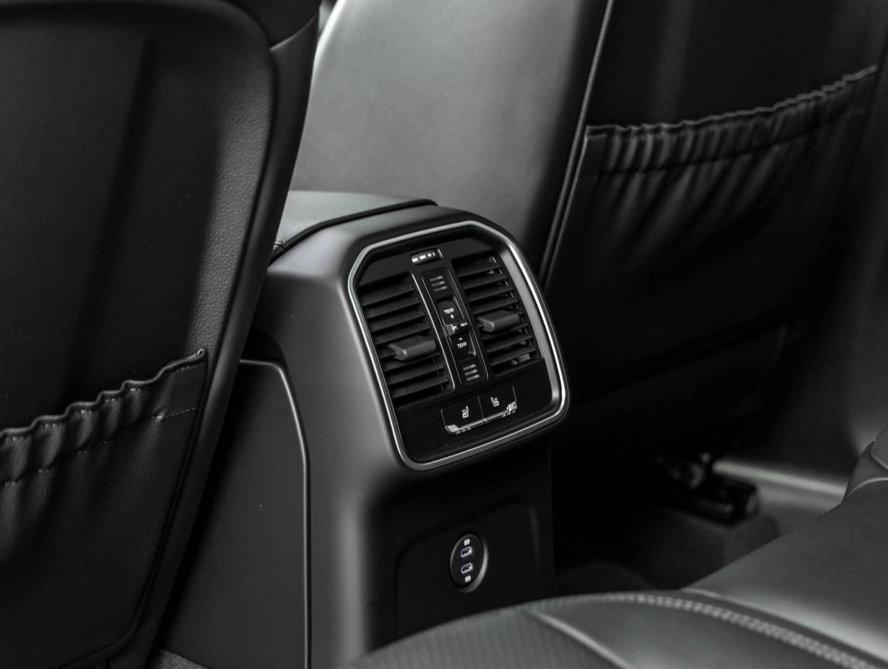 2026 Porsche Macan Macan T