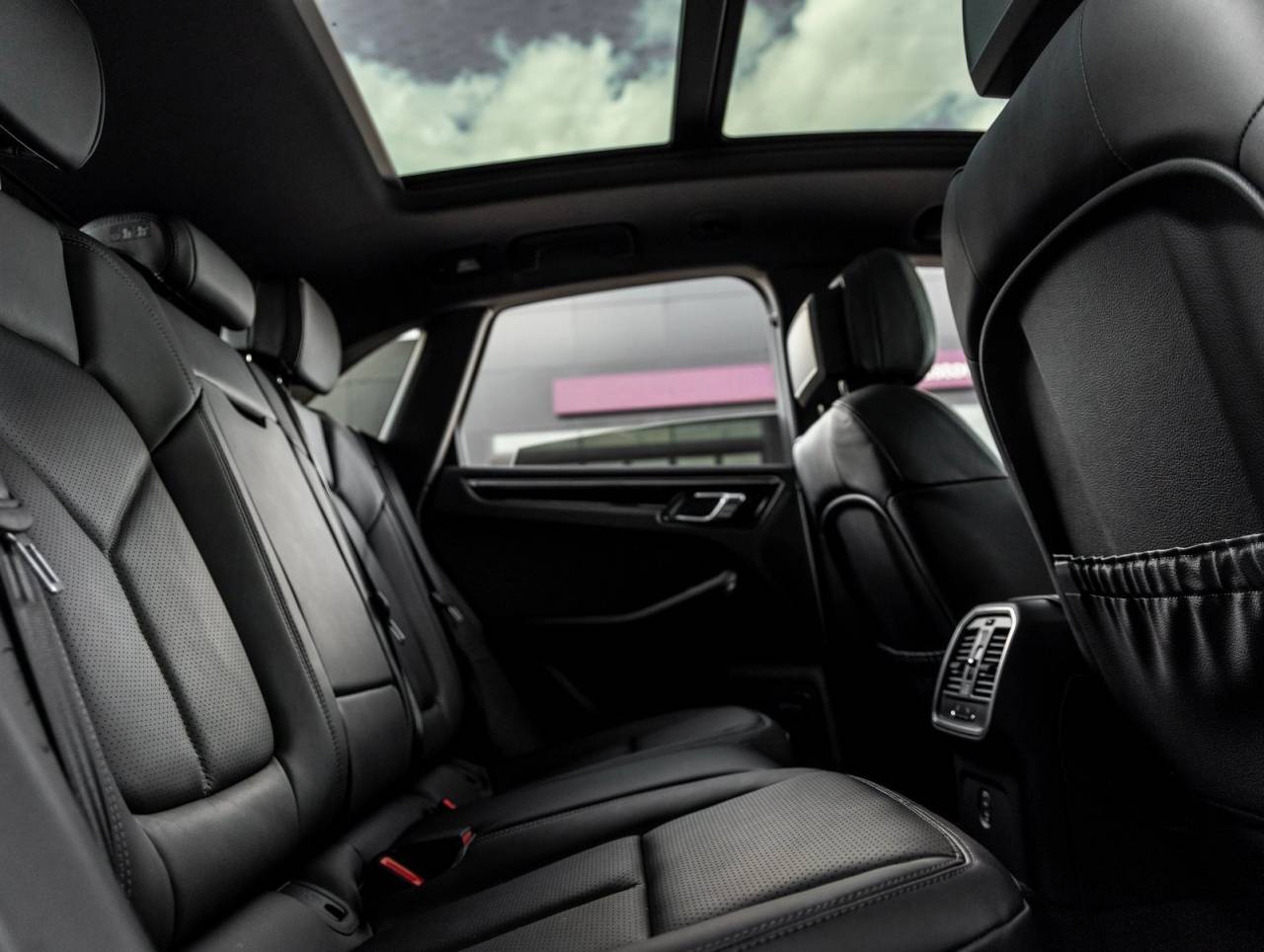 2026 Porsche Macan Macan T