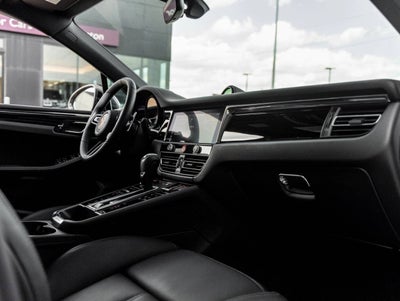 2026 Porsche Macan Macan T