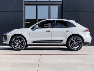 2026 Porsche Macan AWD