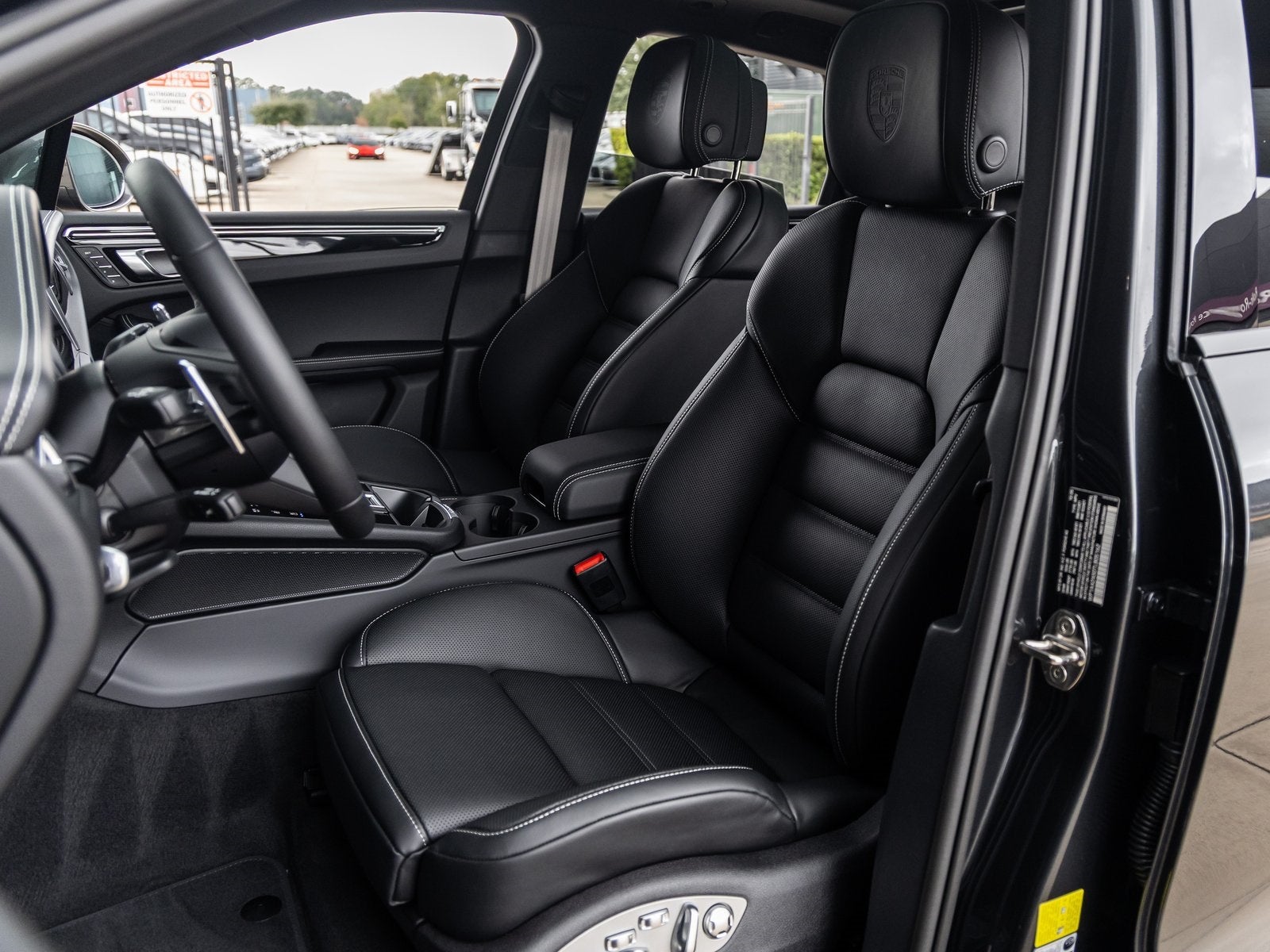 2026 Porsche Macan Macan T