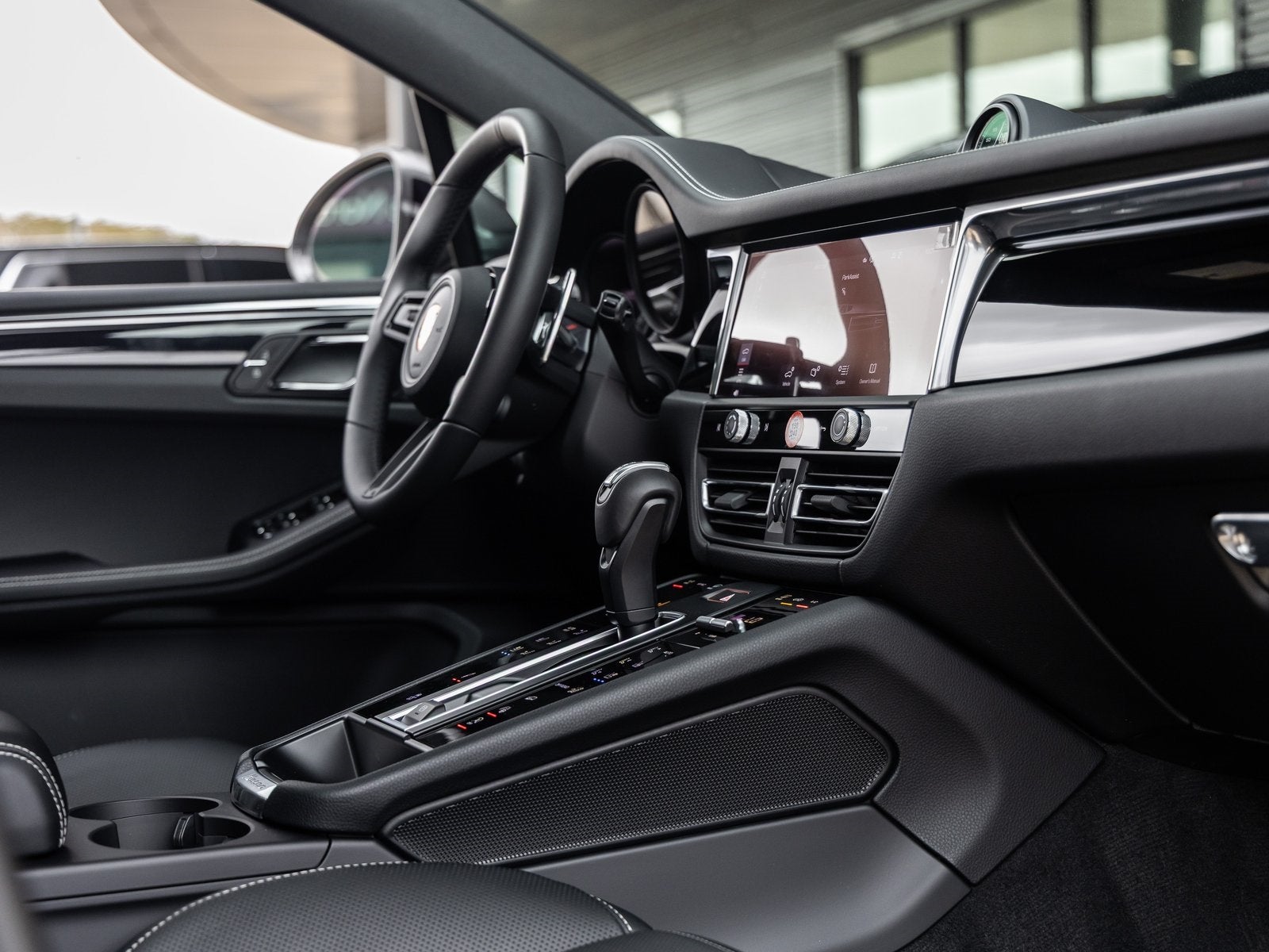 2026 Porsche Macan Macan T