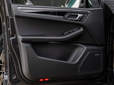 2026 Porsche Macan Macan T