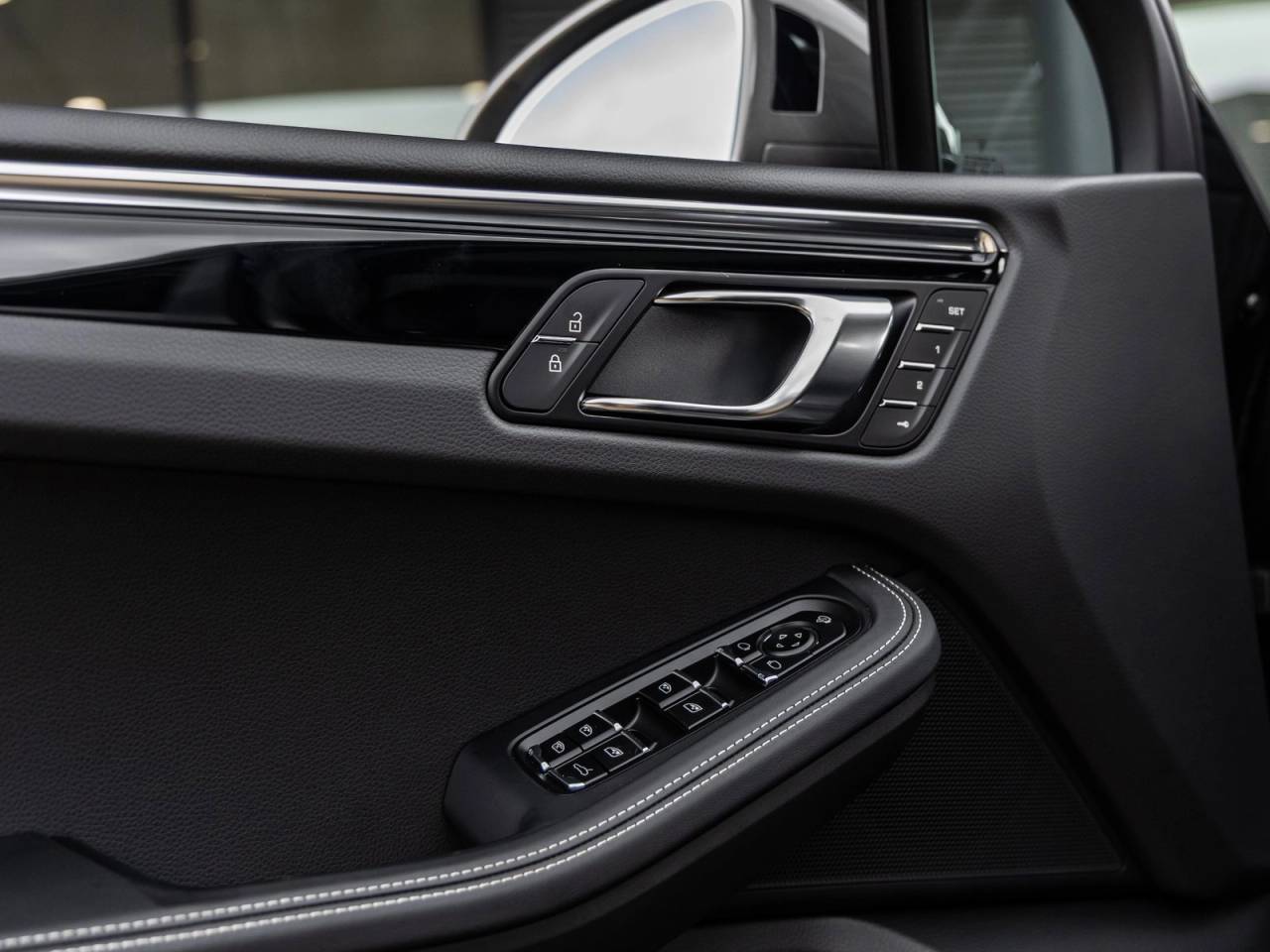 2026 Porsche Macan Macan T