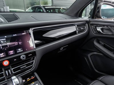 2026 Porsche Macan Macan T