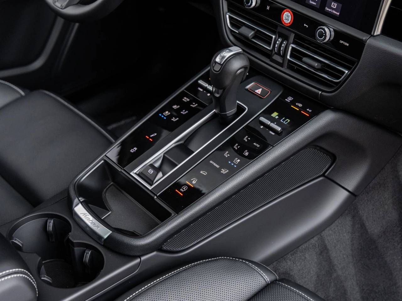 2026 Porsche Macan Macan T