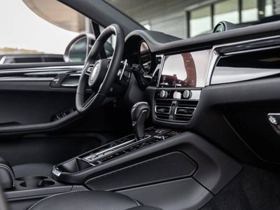 2026 Porsche Macan Macan T