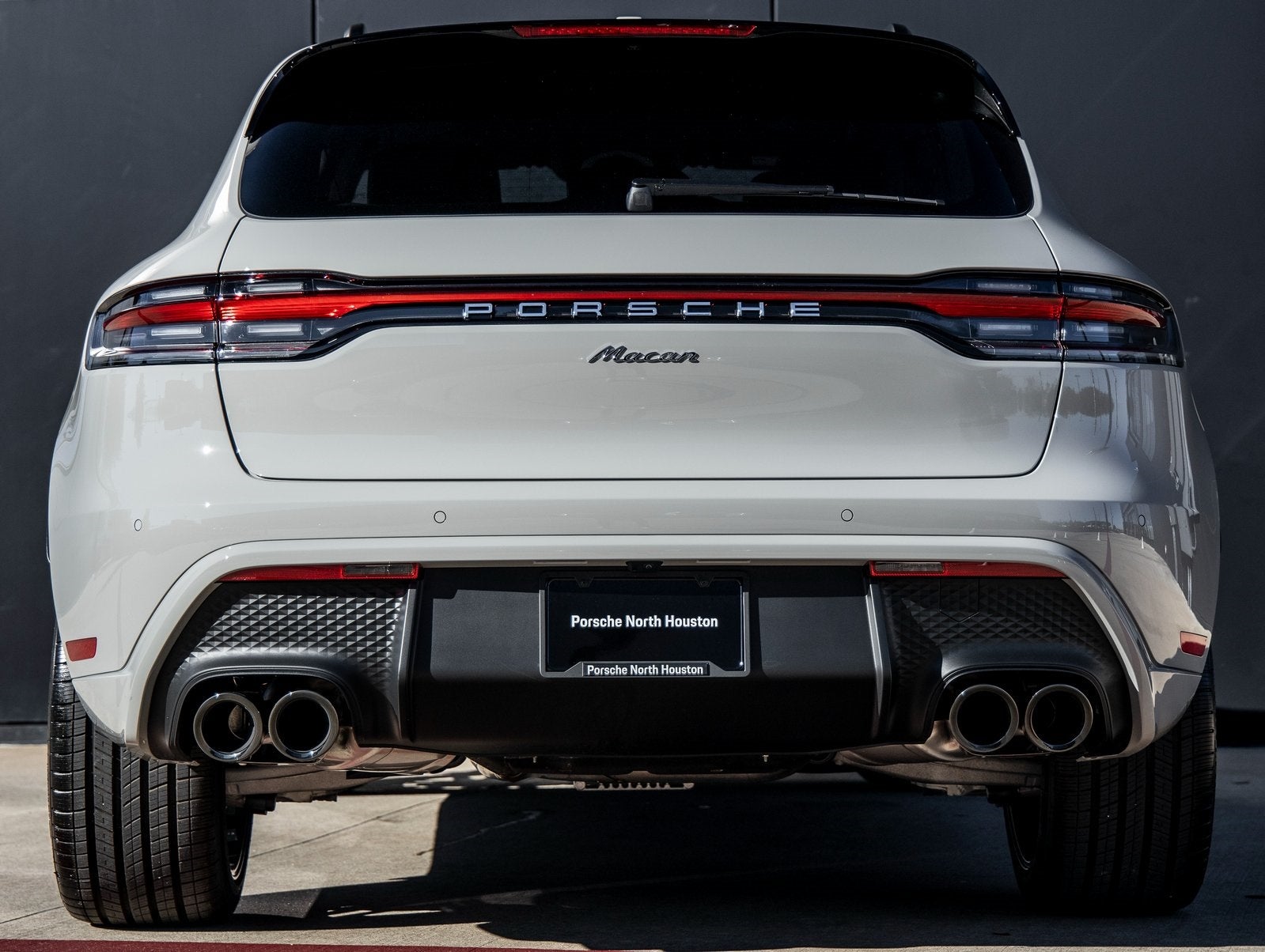 2026 Porsche Macan Macan