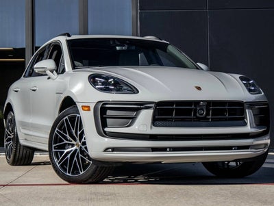 2026 Porsche Macan Macan