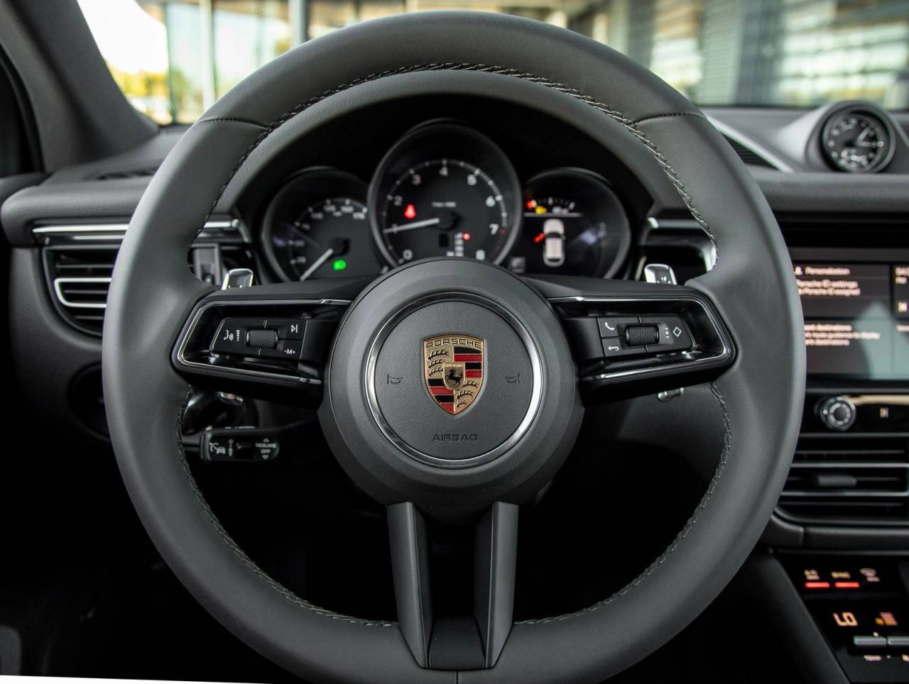 2026 Porsche Macan Macan