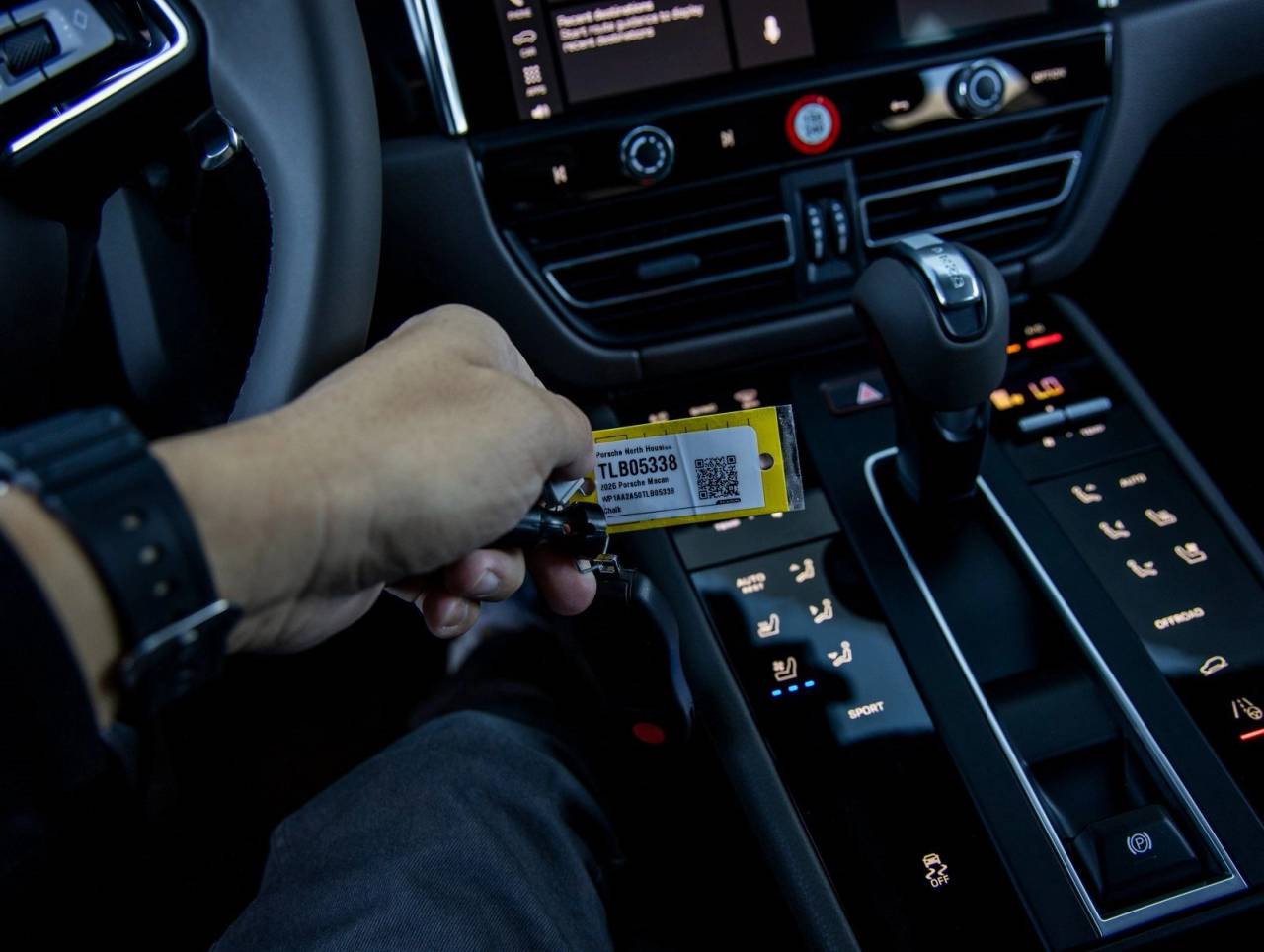 2026 Porsche Macan Macan