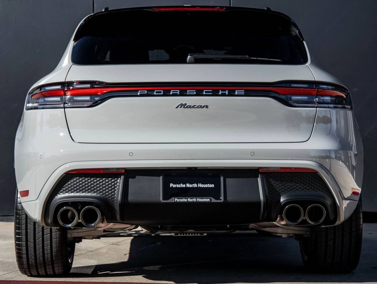 2026 Porsche Macan Macan