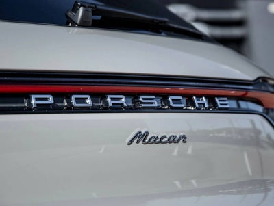 2026 Porsche Macan Macan