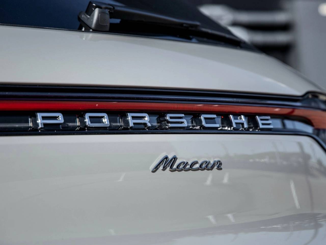 2026 Porsche Macan Macan