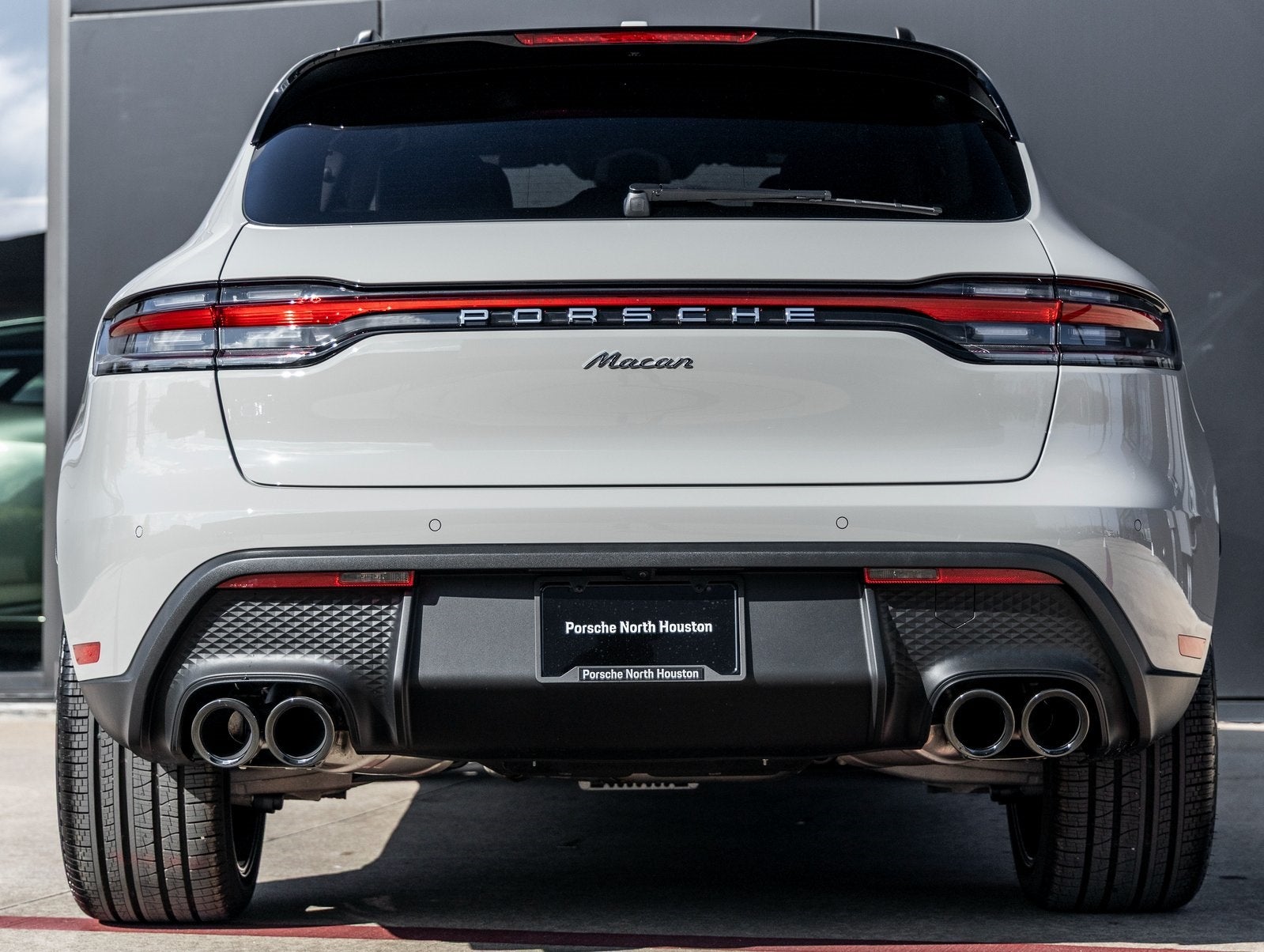 2026 Porsche Macan Macan