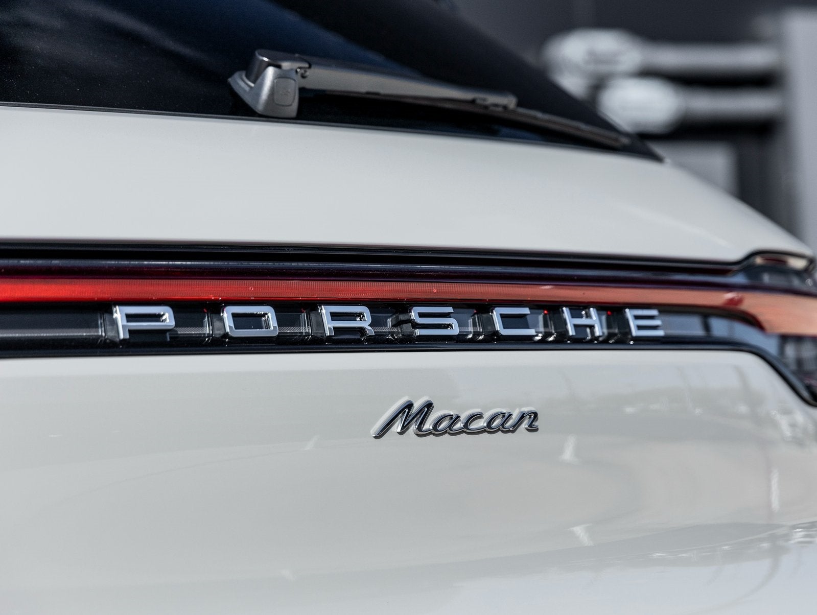 2026 Porsche Macan Macan