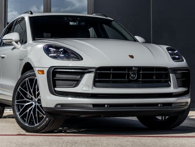 2026 Porsche Macan Macan