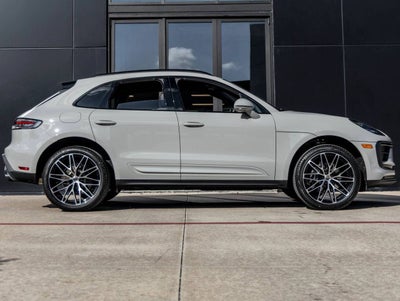 2026 Porsche Macan Macan
