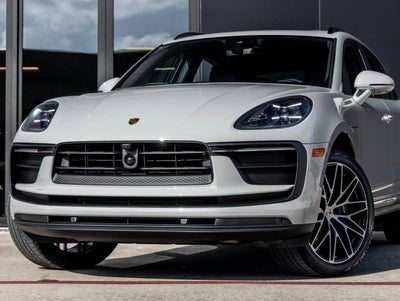 2026 Porsche Macan Macan
