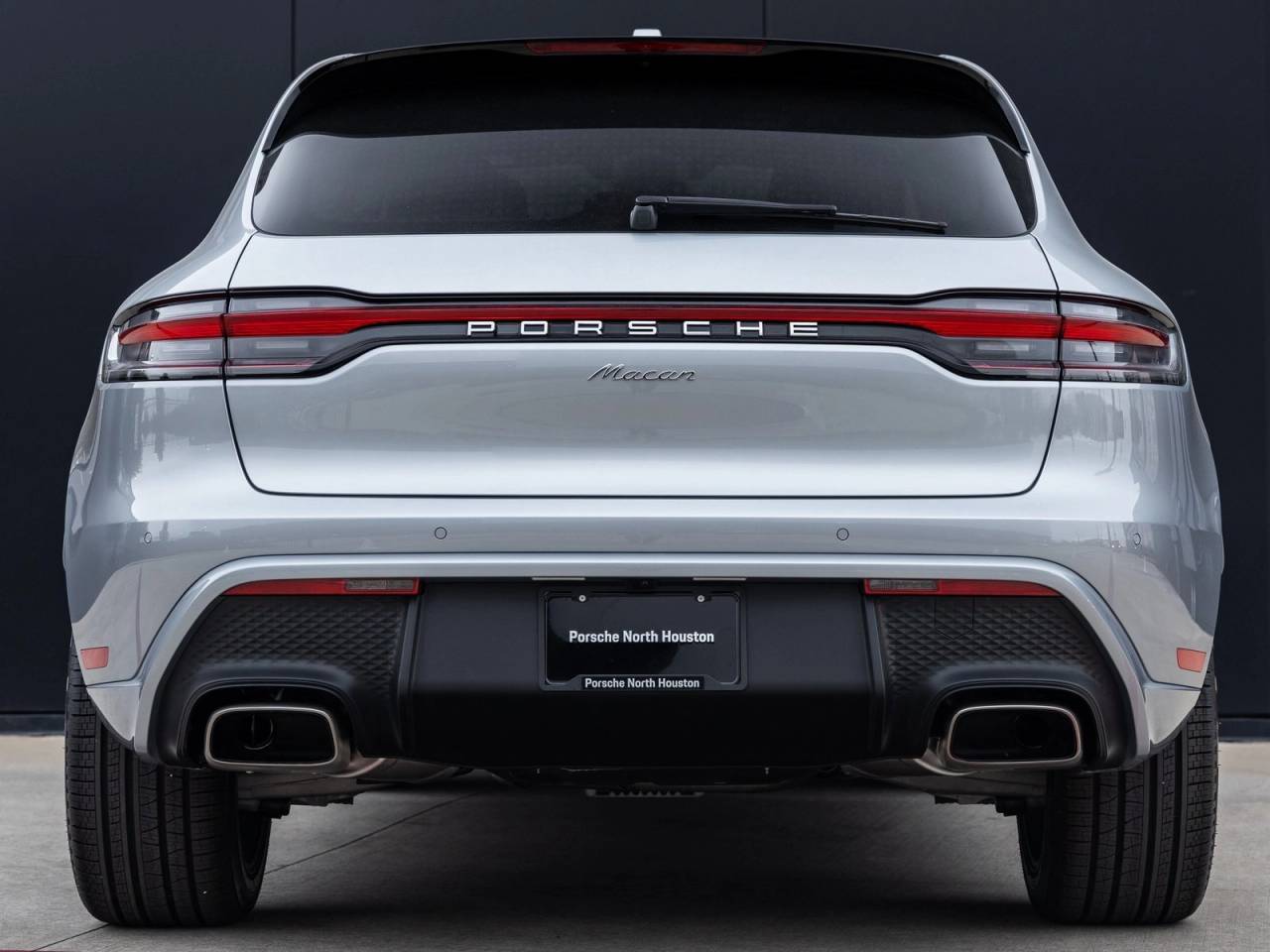 2026 Porsche Macan Macan